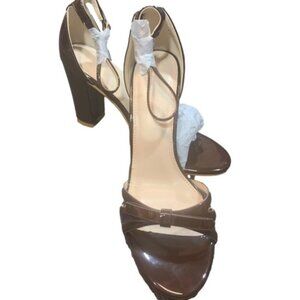 BNIB brown sandals